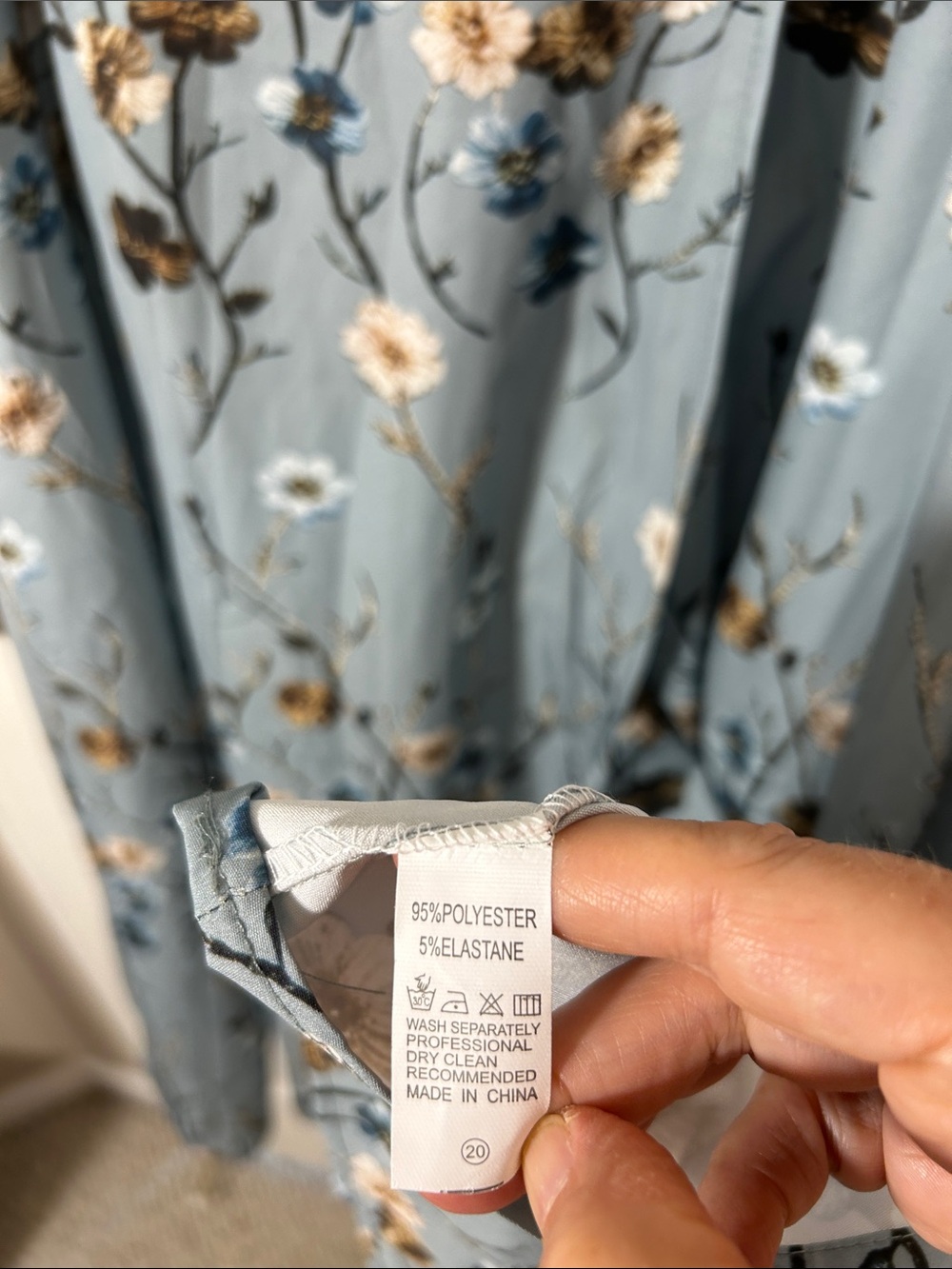 Light Blue Floral Wrap Style Midi Dress size L - Picture 3 of 6